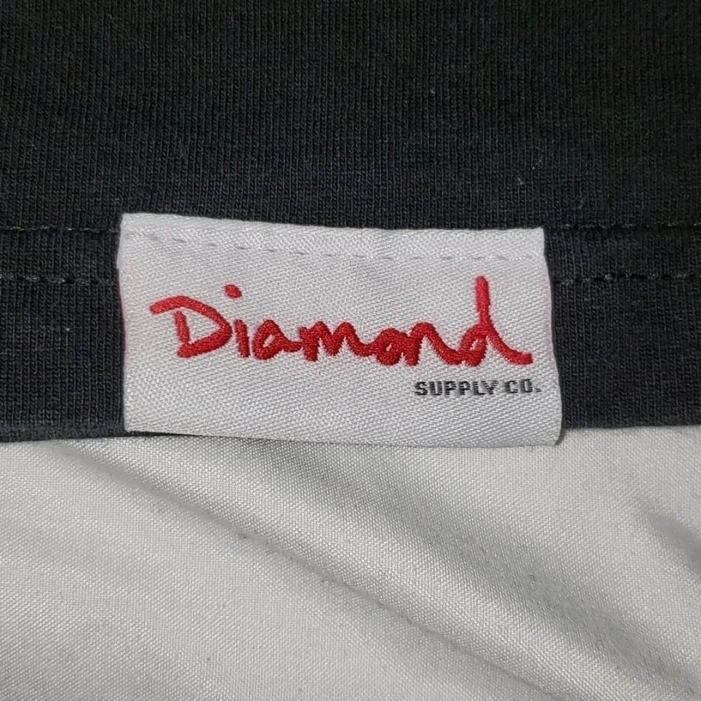 Diamond T shirt - Picture 3 of 5